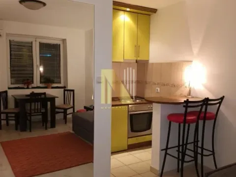 Prodaja, jednosoban stan, 34m², Podbara, Novi Sad Sve Podlokacije