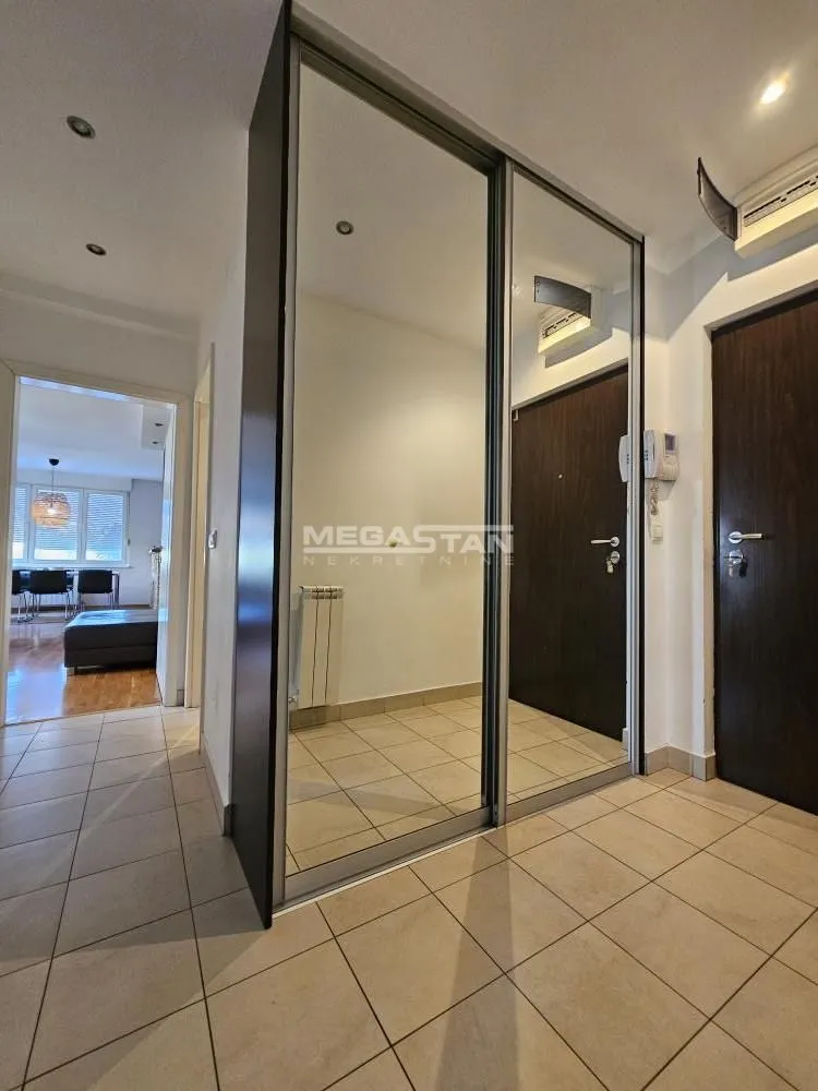 Prodaja, trosoban stan, 81m², Lekino Brdo, Voždovac Sve Podlokacije
