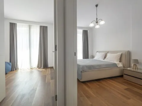 Izdavanje, dvosoban stan, 90m², Budva, Crna Gora - image 17