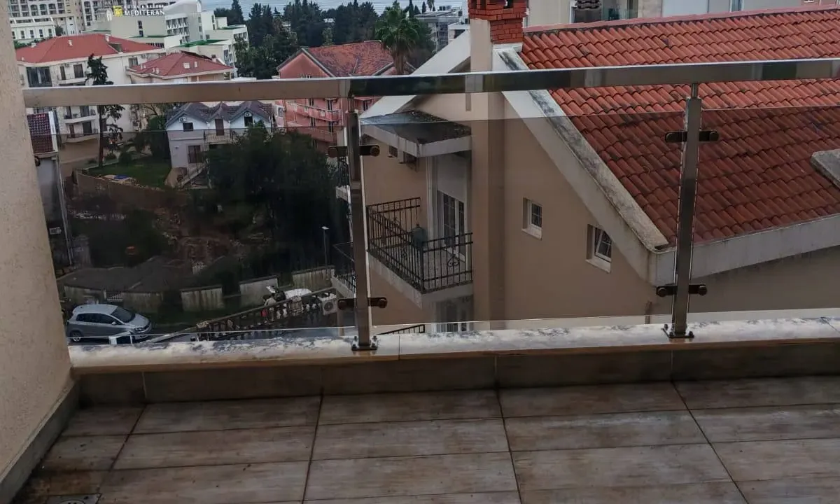 Sale, two bedroom apartment, 86m², Bečići, Budva