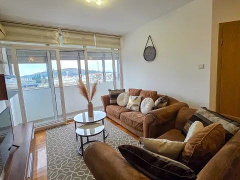 Rent, one bedroom apartment, 41m², Central Point, Podgorica - image 2