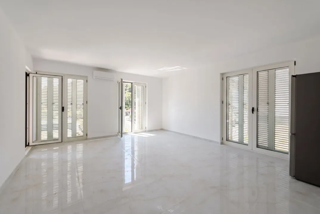 Sale, three bedroom apartment, 63m², Tivat, Crna Gora