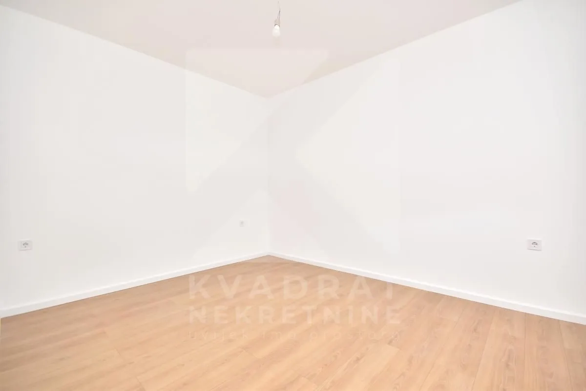 Rent, office space, 52m², Ibričevina, Podgorica