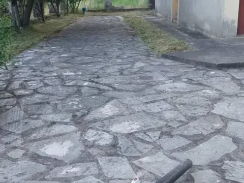 Prodaja, kuća, 180m², Novo Selo, Danilovgrad - image 2