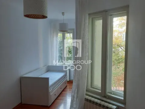 Izdavanje, trosoban stan, 80m², Stari Grad, Beograd - image 10