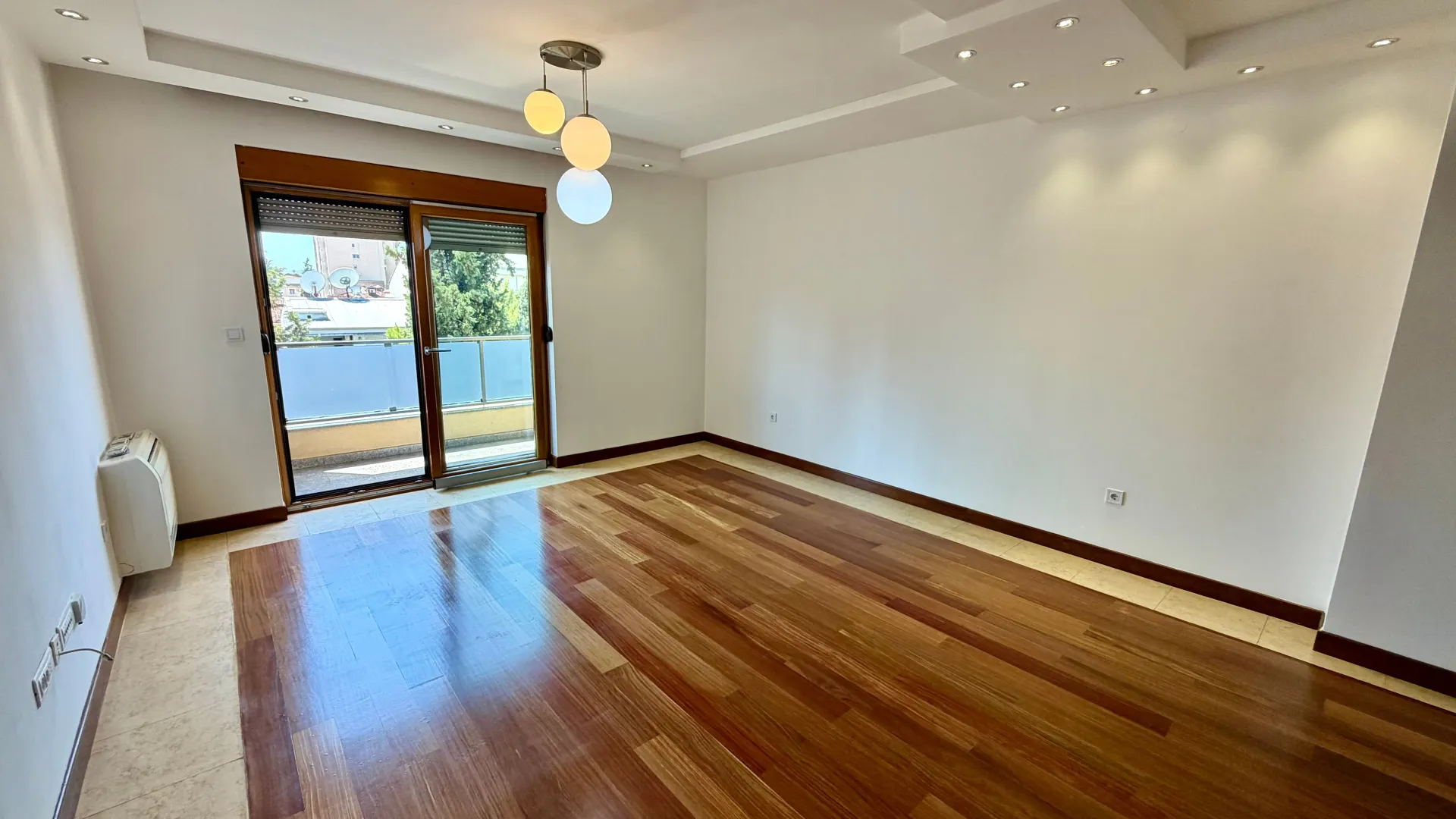 Rent, three bedroom apartment, 100m², Centar, Podgorica