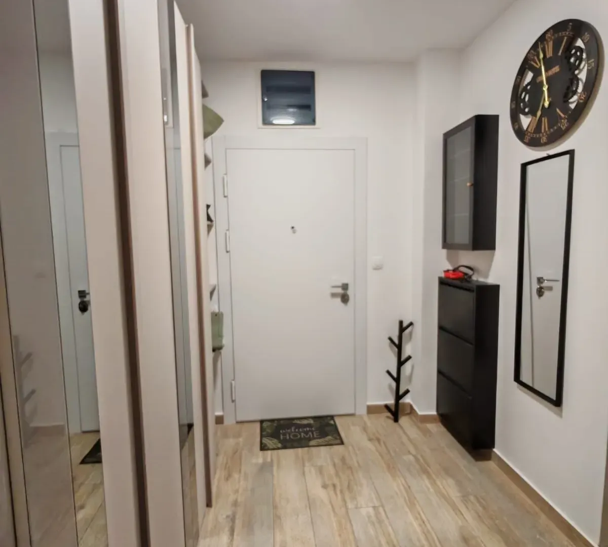 Prodaja, dvosoban stan, 80m², Bečići, Budva