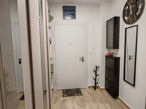 Sale, two bedroom apartment, 80m², Bečići, Budva - image 3