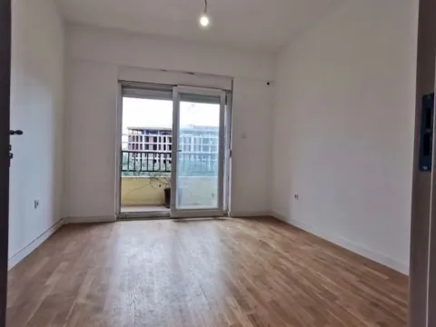 Prodaja, dvosoban stan, 68m², Ljubović, Podgorica - image 2