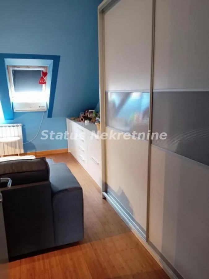 Prodaja, četvorosoban stan, 96m², Grbavica, Novi Sad Sve Podlokacije