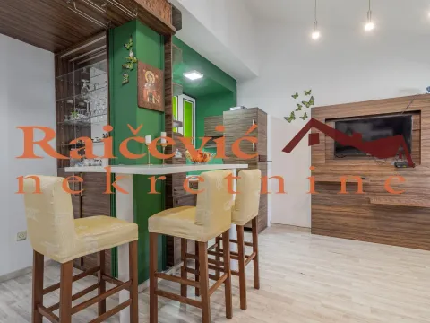 Izdavanje, dvosoban stan, 71m², Gradska Bolnica, Zvezdara Sve Podlokacije - image 3