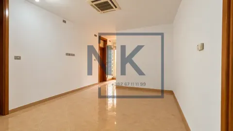 Izdavanje, četvorosoban stan, 139m², Dalmatinska ulica, Podgorica - image 12