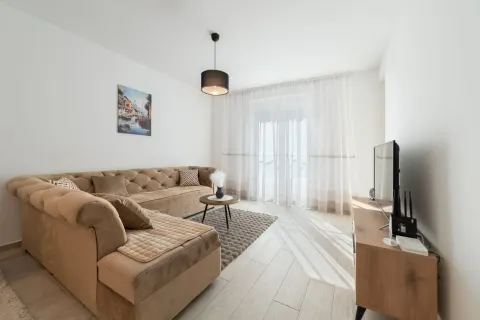 Izdavanje, jednosoban stan, 57m², Bečići, Budva - image 9