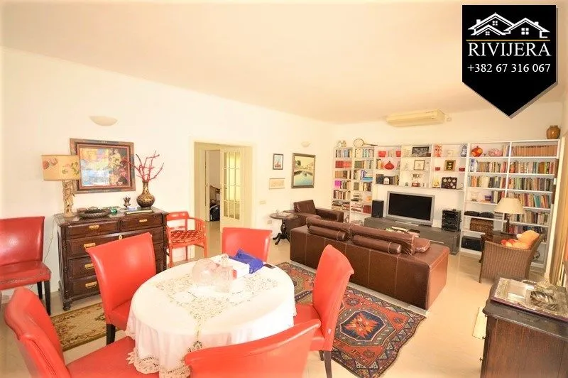 Prodaja, kuća, 169m², Đenovići, Herceg Novi