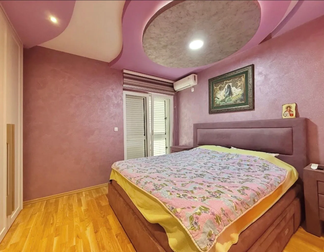Prodaja, trosoban stan, 140m², Momišići, Podgorica