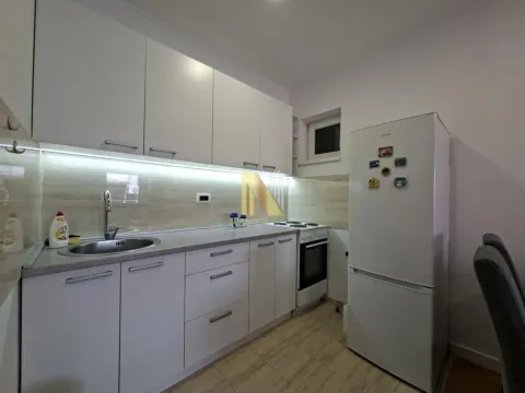 Izdavanje, dvosoban stan, 49m², Centar, Novi Sad - image 5
