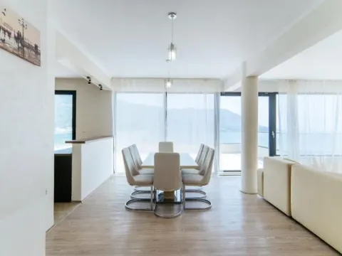 Prodaja, trosoban stan, 233m², Budva, Crna Gora - image 3