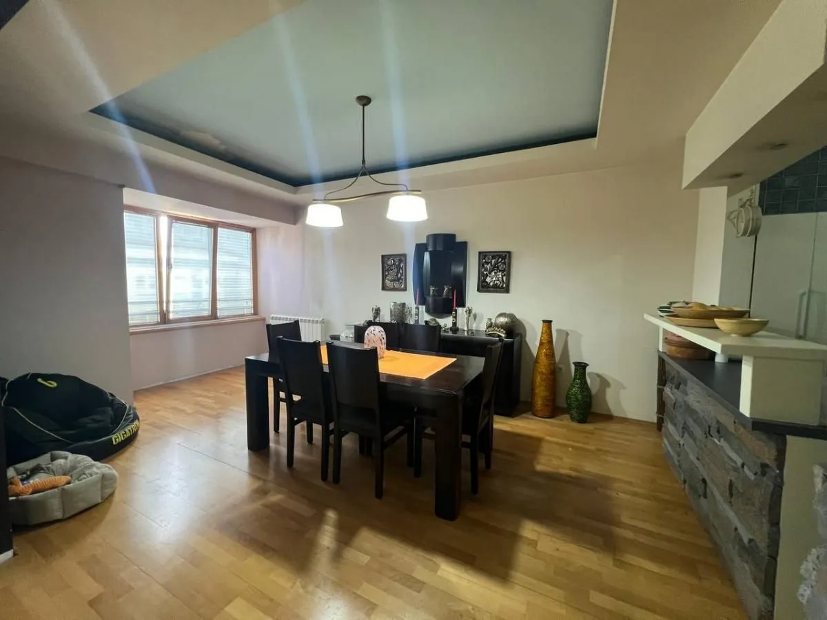 Prodaja, stan, 134m², Bulevar Oslobodjenja, Novi Sad Sve Podlokacije