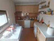 Prodaja, kuća, 200m², Krnjaca, Palilula Sve Podlokacije - image 11