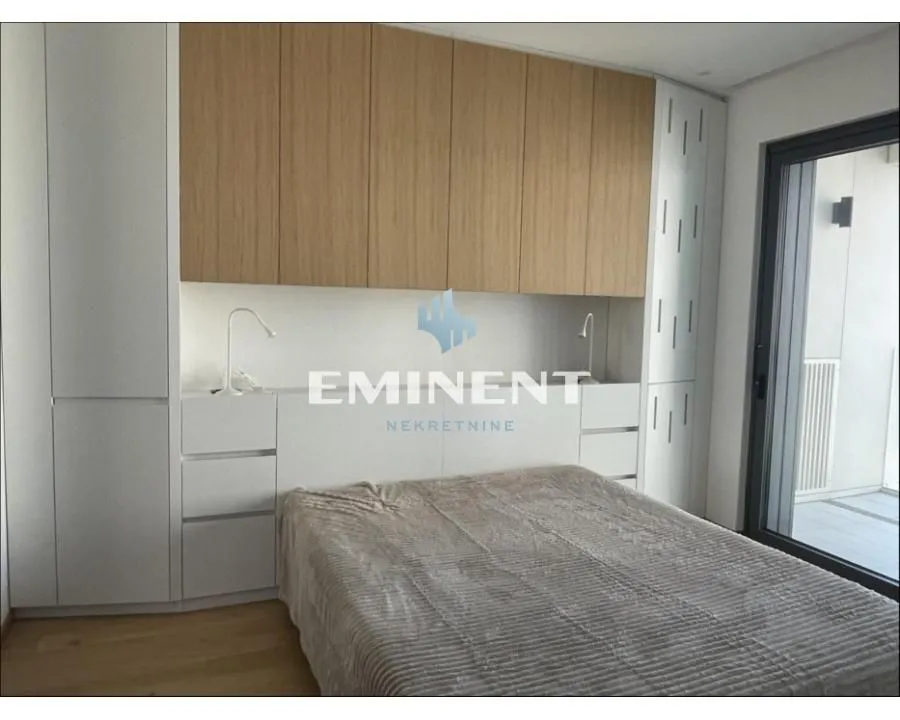 Rent, three bedroom apartment, 100m², Gundulićev Venac, Beograd