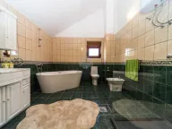 Izdavanje, kuća, 280m², Gorica C, Podgorica - image 21