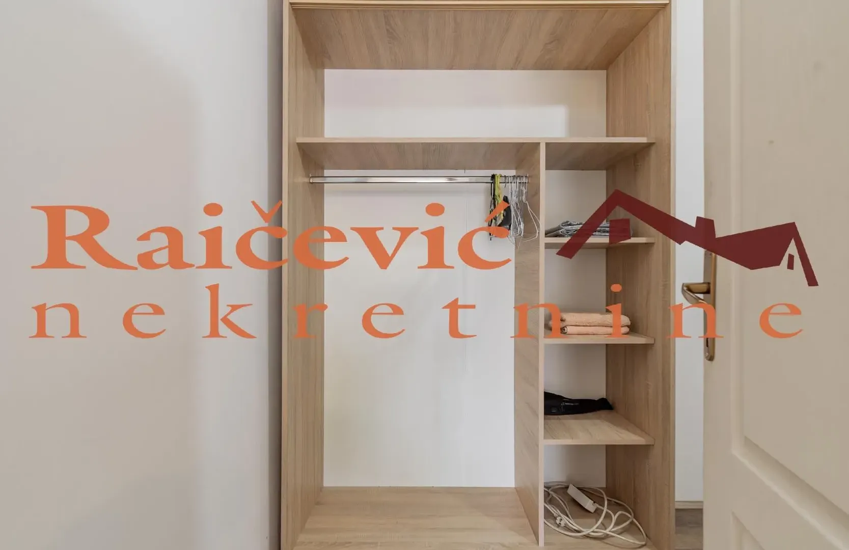 Izdavanje, jednosoban stan, 41m², Zemun Gornji Grad, Zemun Sve Podlokacije