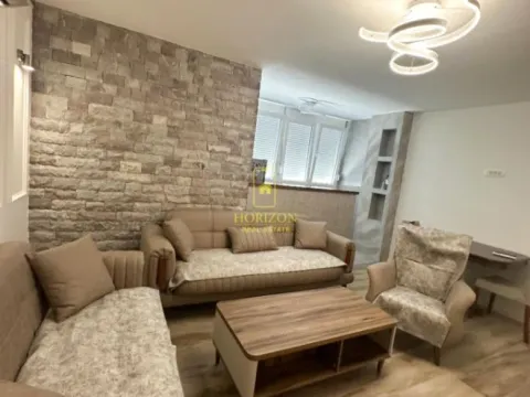 Sale, three bedroom apartment, 74m², Tuški Put, Podgorica - image 12