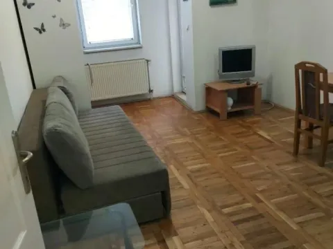 Stan in Nova Detelinara