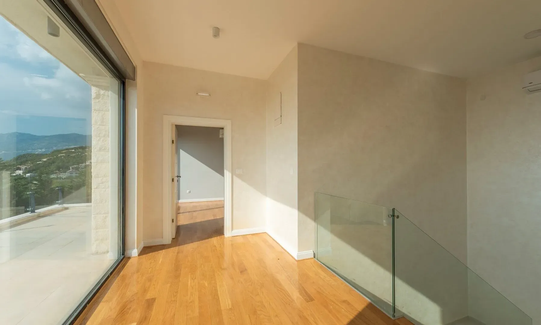Sale, house, 327m², Tudorovići, Budva