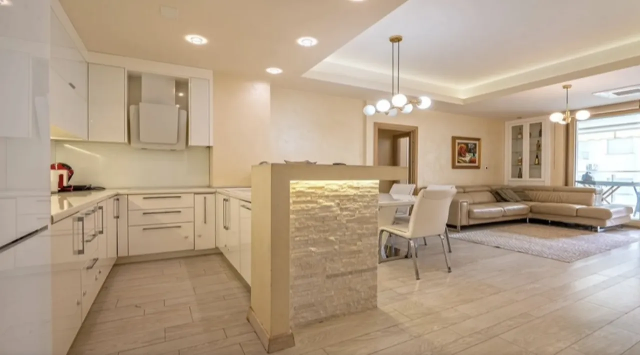 Sale, two bedroom apartment, 80m², Rozino, Budva