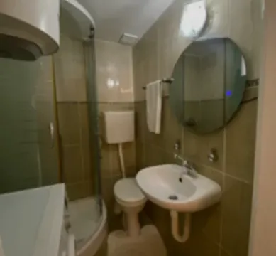 Izdavanje, dvosoban stan, 60m², Mainski Put, Budva - image 10