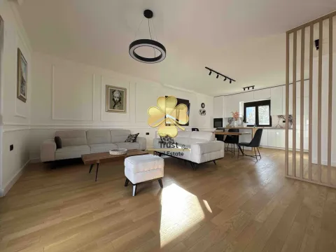 Izdavanje, kuća, 300m², Donji Kokoti, Podgorica - image 14