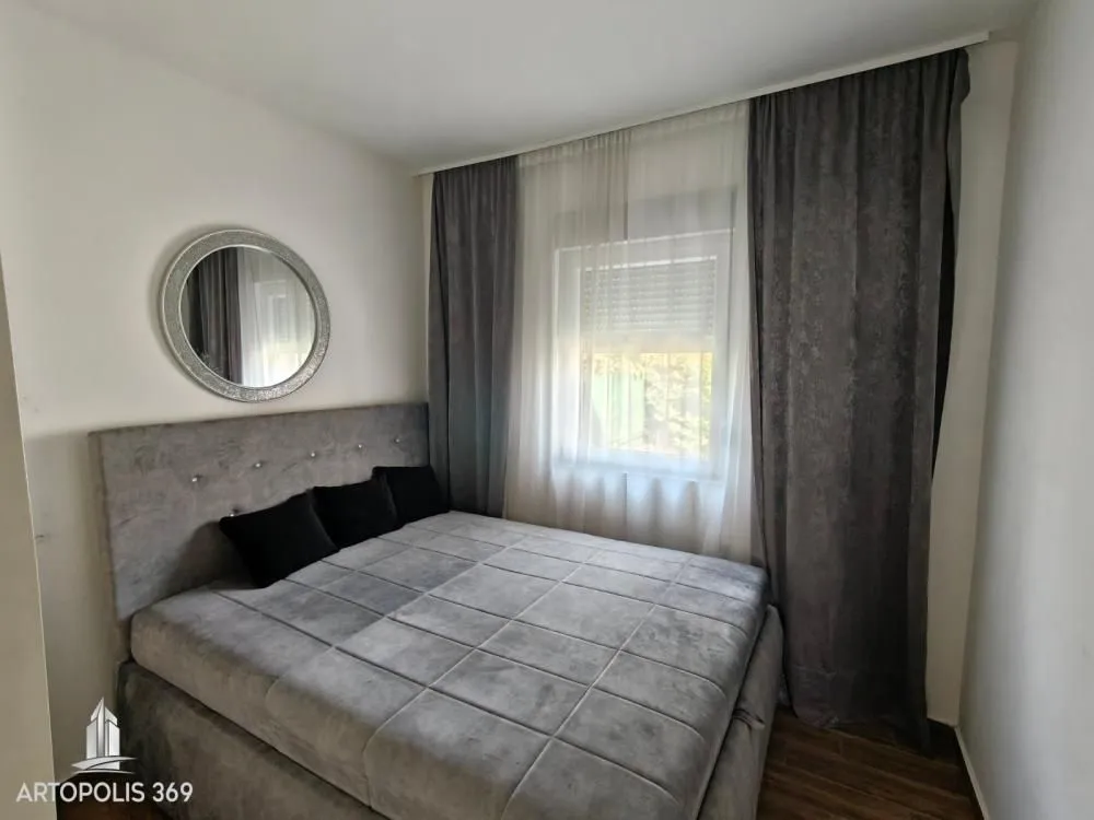 Prodaja, dvosoban stan, 52m², Ledine, Beograd