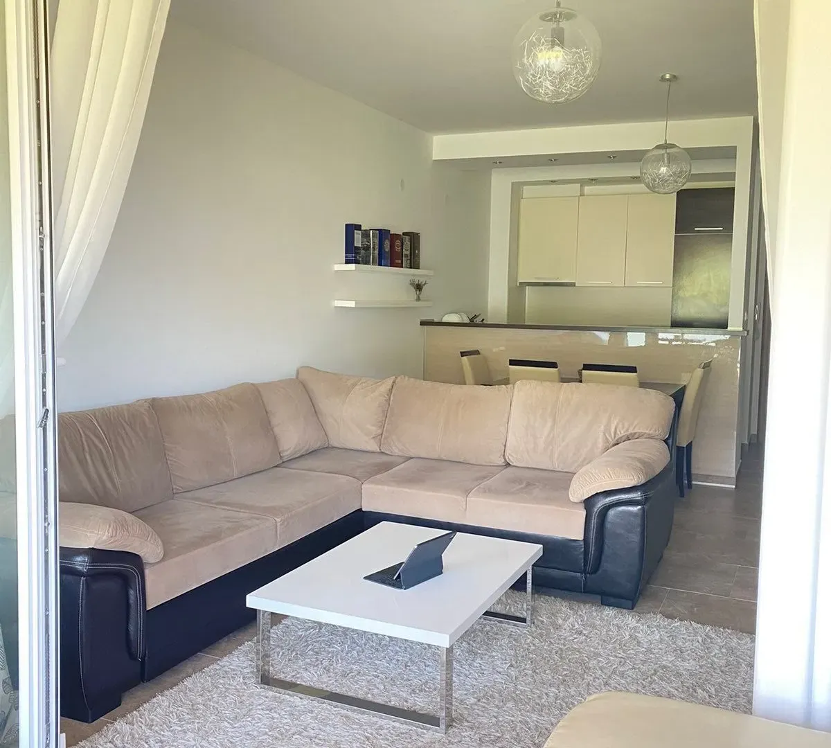 Sale, two bedroom apartment, 68m², Bečići, Budva