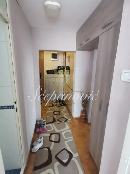 Prodaja, dvosoban stan, 59m², Novo naselje, Novi Sad