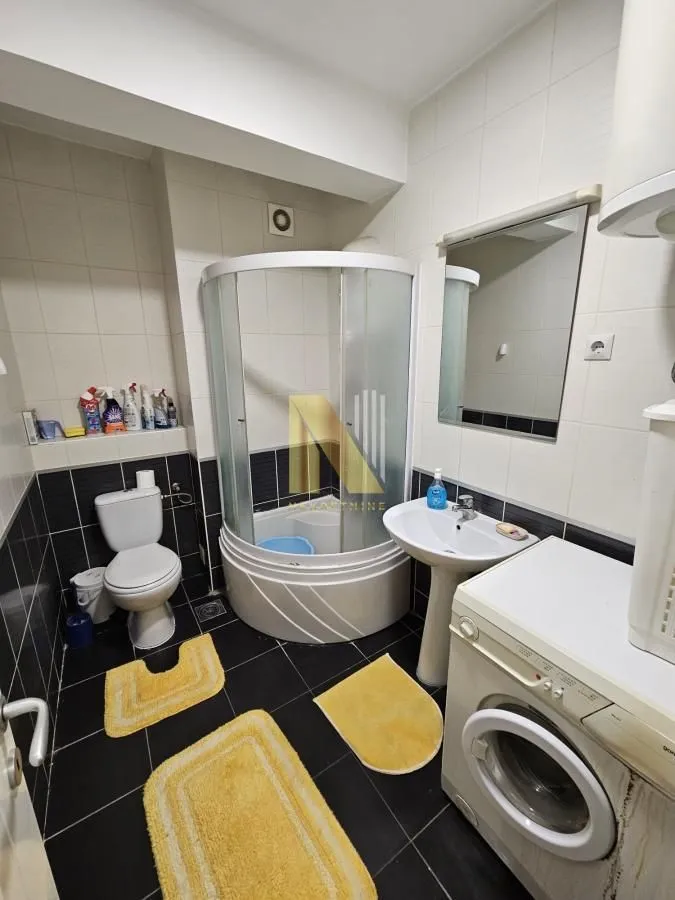 Izdavanje, jednosoban stan, 42m², Rotkvarija, Novi Sad Sve Podlokacije