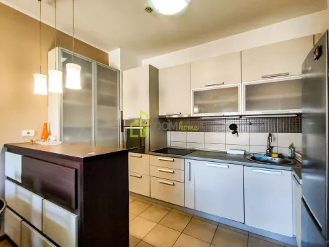 Izdavanje, dvosoban stan, 70m², Preko Morače, Podgorica - image 4