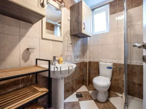 Sale, two bedroom apartment, 70m², Gruda, Cetinje - image 12