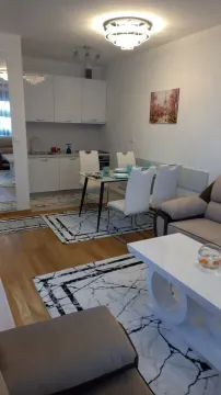 Rent, two bedroom apartment, 47m², City Kvart, Podgorica - image 8