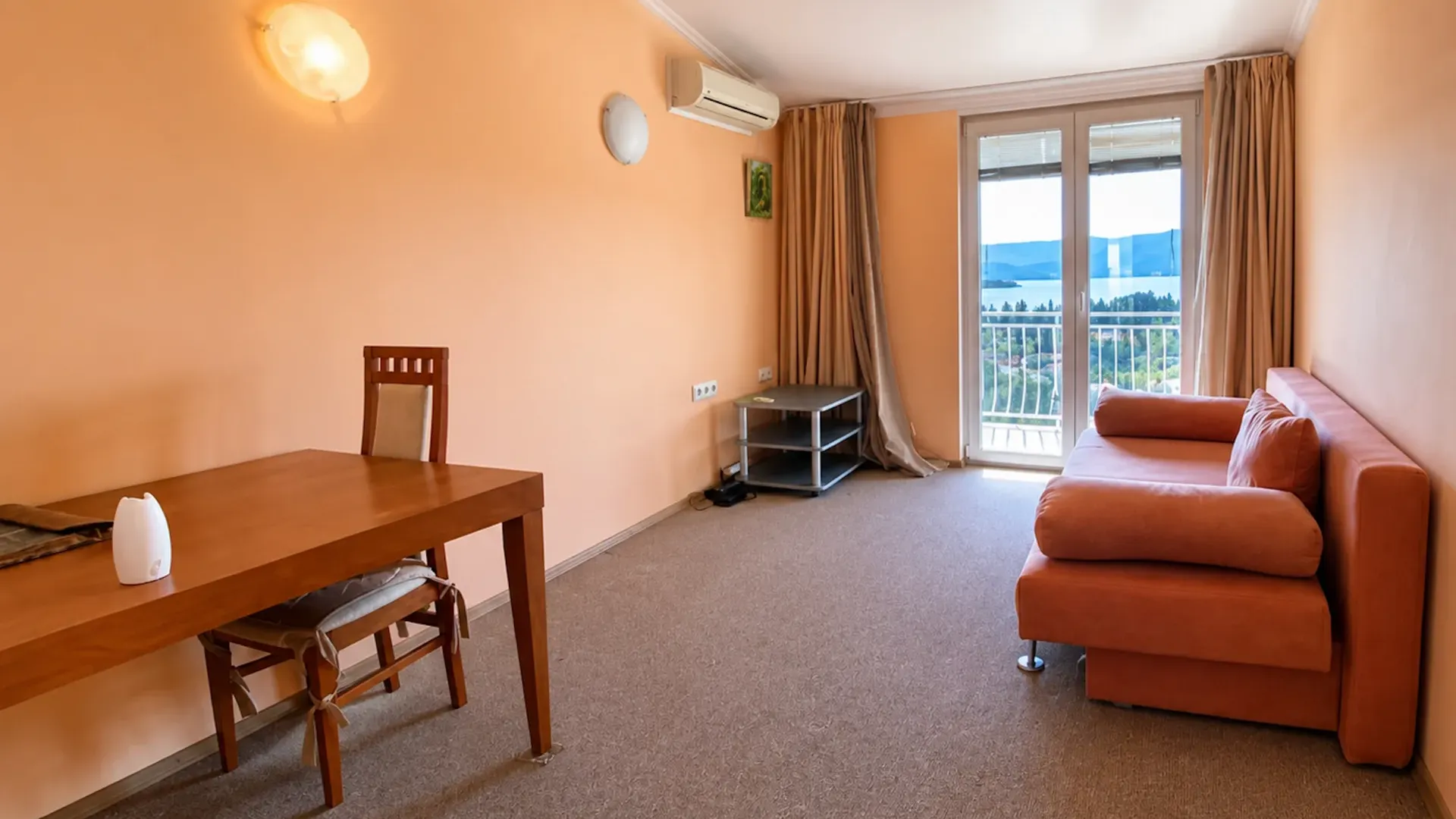 Prodaja, kuća, 180m², Tivat, Crna Gora