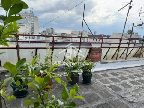 Rent, three bedroom apartment, 75m², Vračar Hram, Vračar Sve Podlokacije - image 19