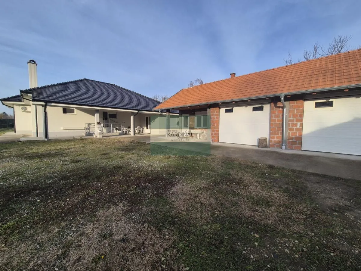 Prodaja, kuća, 271m², Šuljkovac, Jagodina