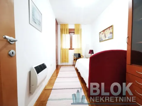 Izdavanje, trosoban stan, 87m², Preko Morače, Podgorica - image 10
