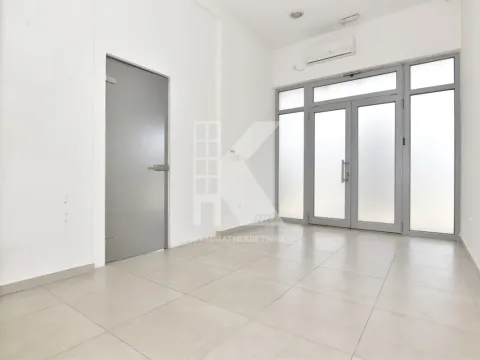 Izdavanje, poslovni prostor, 180m², Tološka šuma, Podgorica - image 2