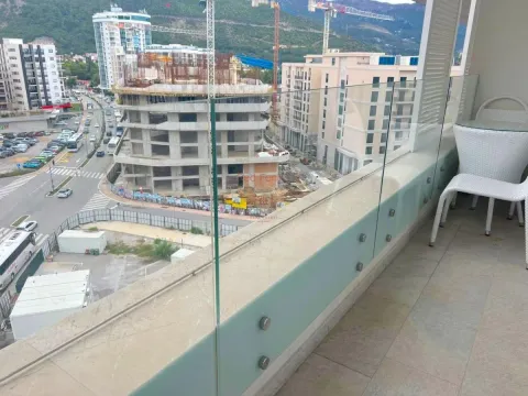 Prodaja, jednosoban stan, 61m², Budva, Crna Gora