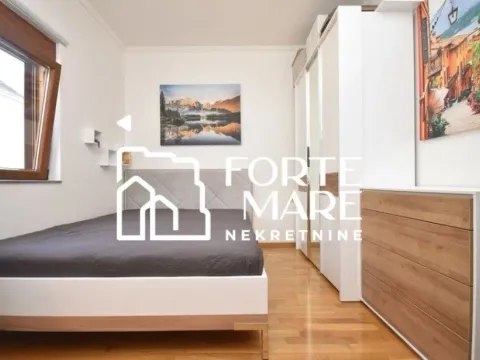 Sale, two bedroom apartment, 88m², Zelenika, Herceg Novi - image 6