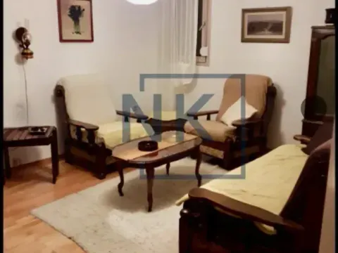 Izdavanje, jednosoban stan, 56m², Blok 5, Podgorica - image 2