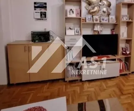 Rent, apartment, 26m², Bulevar patrijarha Pavla, Novi Sad Sve Podlokacije - image 2