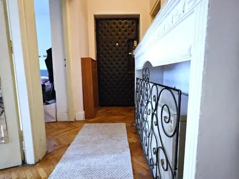 Rent, two bedroom apartment, 62m², Kalenić Pijaca, Vračar Sve Podlokacije - image 14