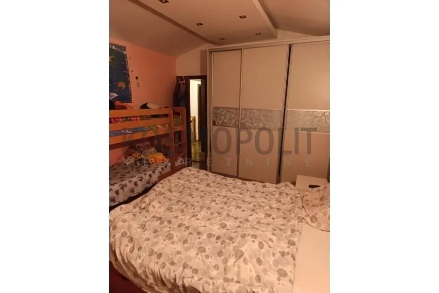 Sale, three bedroom apartment, 72m², Karaburma, Palilula Sve Podlokacije